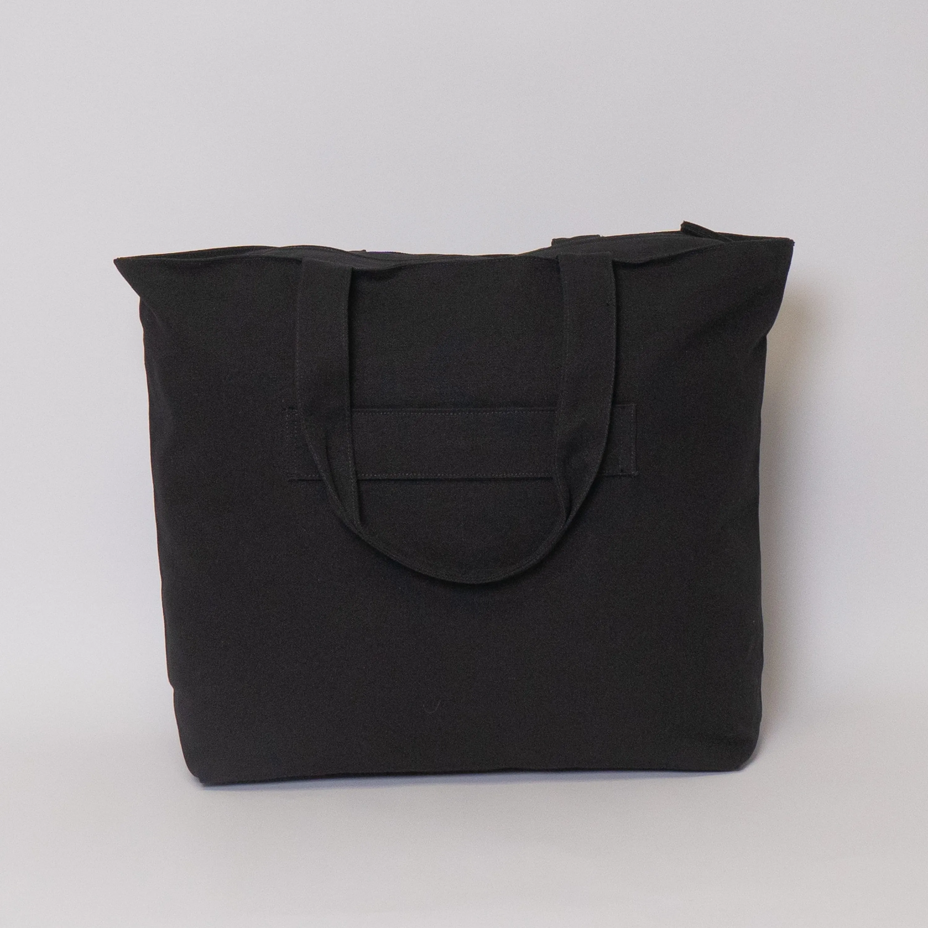 Tote bags with trolley sleeve